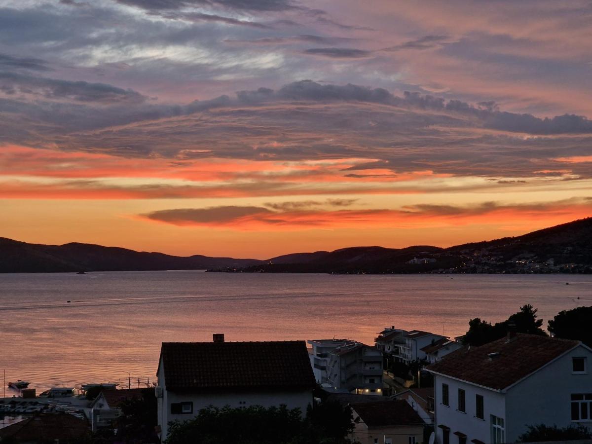 Apartmani Island Trogir Zewnętrze zdjęcie