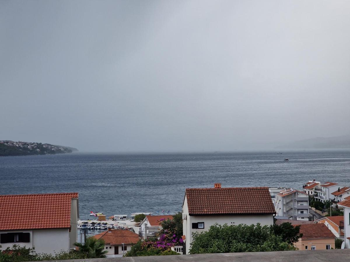 Apartmani Island Trogir Zewnętrze zdjęcie