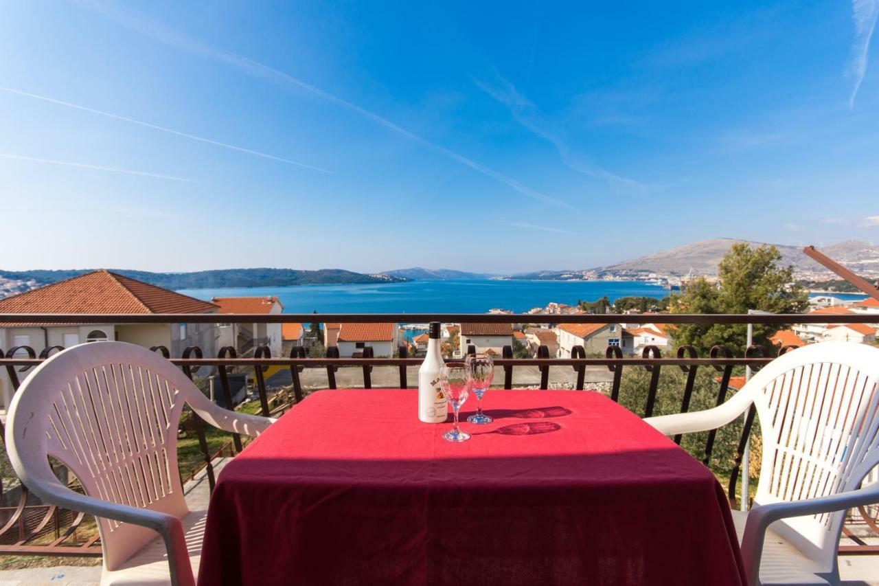 Apartmani Island Trogir Zewnętrze zdjęcie