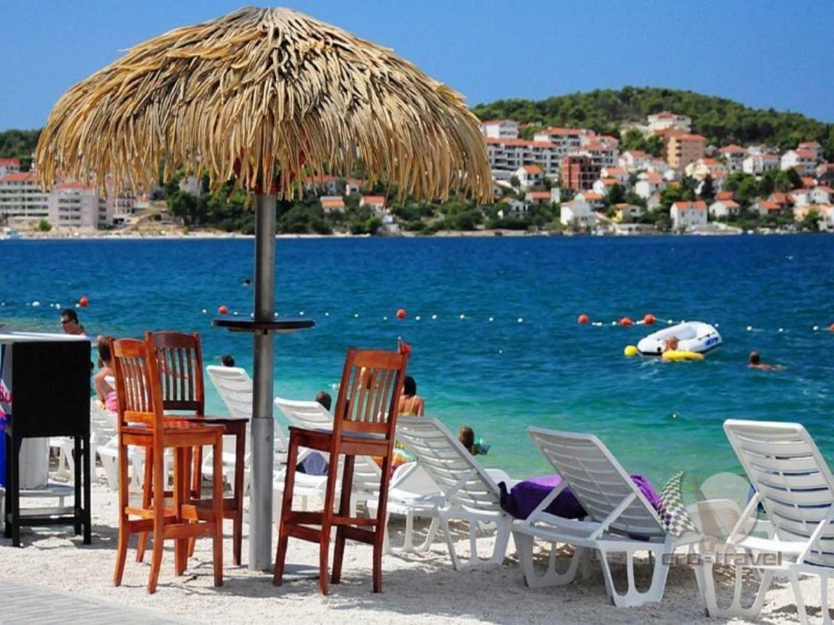 Apartmani Island Trogir Zewnętrze zdjęcie